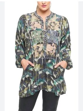 Mrunal Tunic In Multi Silk Medium